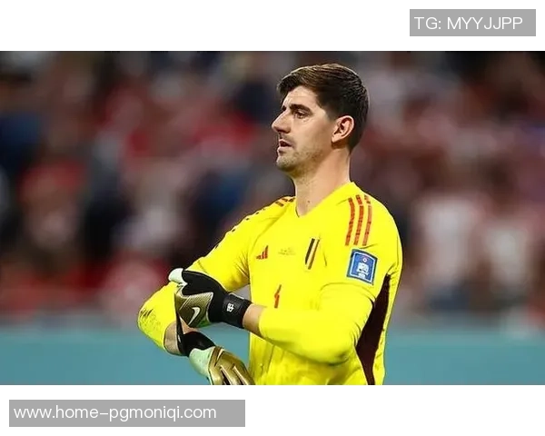 库尔图瓦：从门将到传奇的成长之路与足球生涯回顾